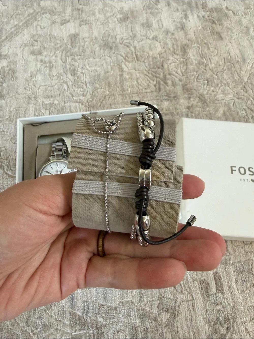 Fossil Suitor Women’s Watch & Bracelet Gift Set BQ3542SET